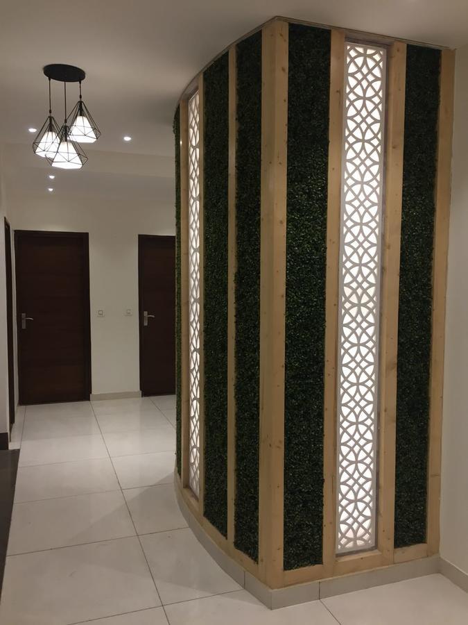 Lotus Grand Akm Hotel Kalka Bagian luar foto