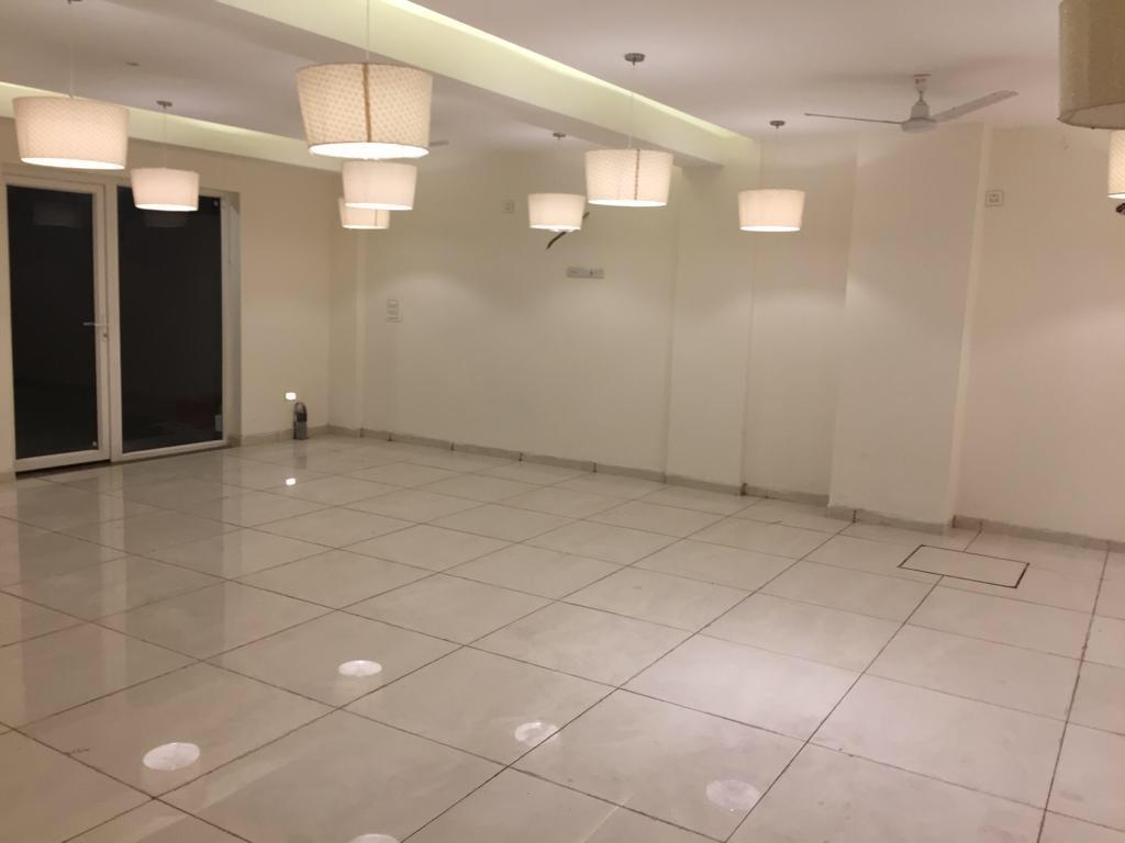 Lotus Grand Akm Hotel Kalka Bagian luar foto